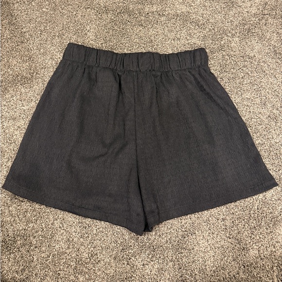 H&M shorts - Picture 4 of 4